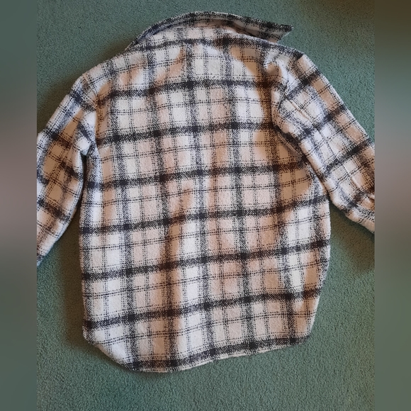 H&M Shacket - Picture 7 of 8